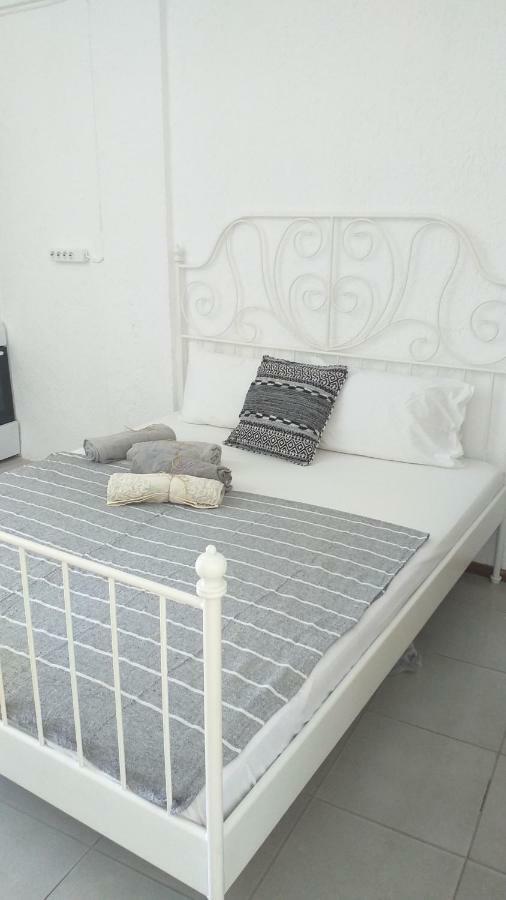 Meli'S Studio Apartment Pefkochori Luaran gambar